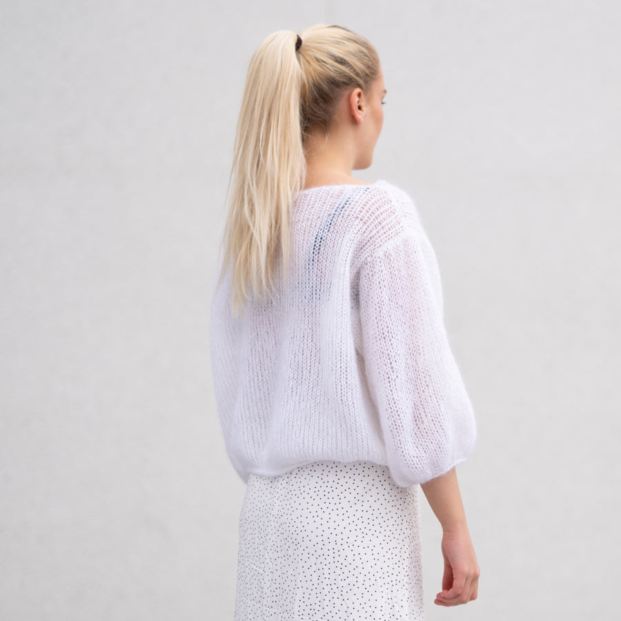 Lika a cloud sweater