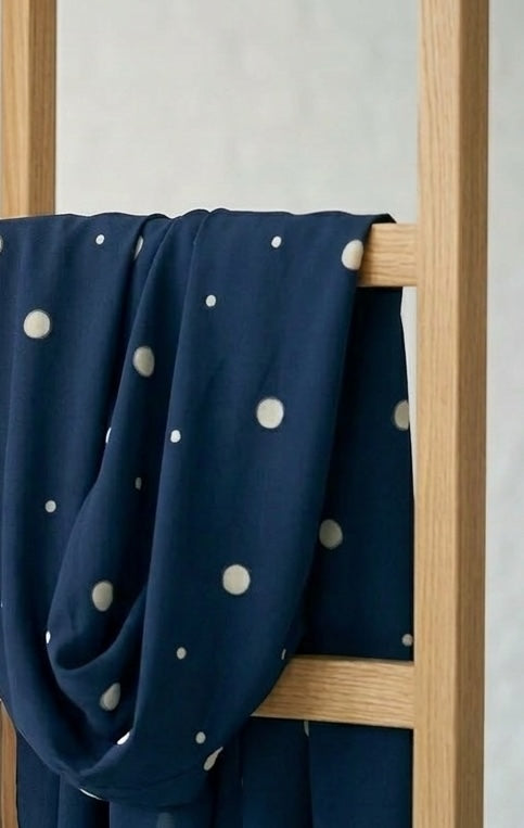 Dainty Dot - Blue