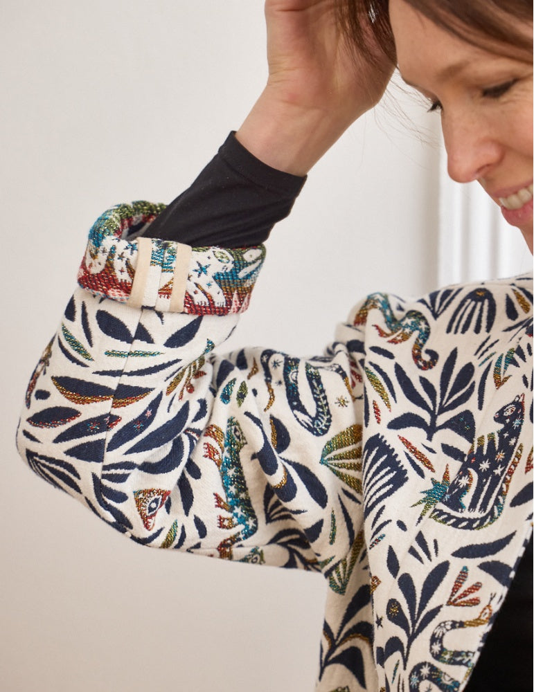 Cosy sewing pattern by Atelier Scammit