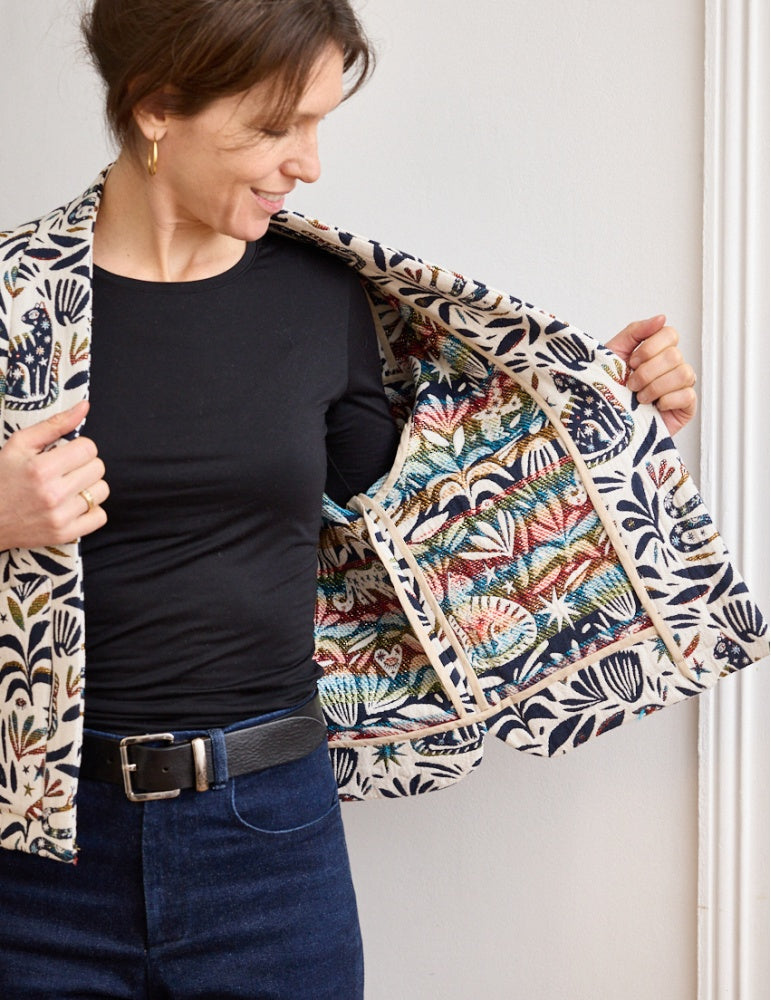 Cosy sewing pattern by Atelier Scammit