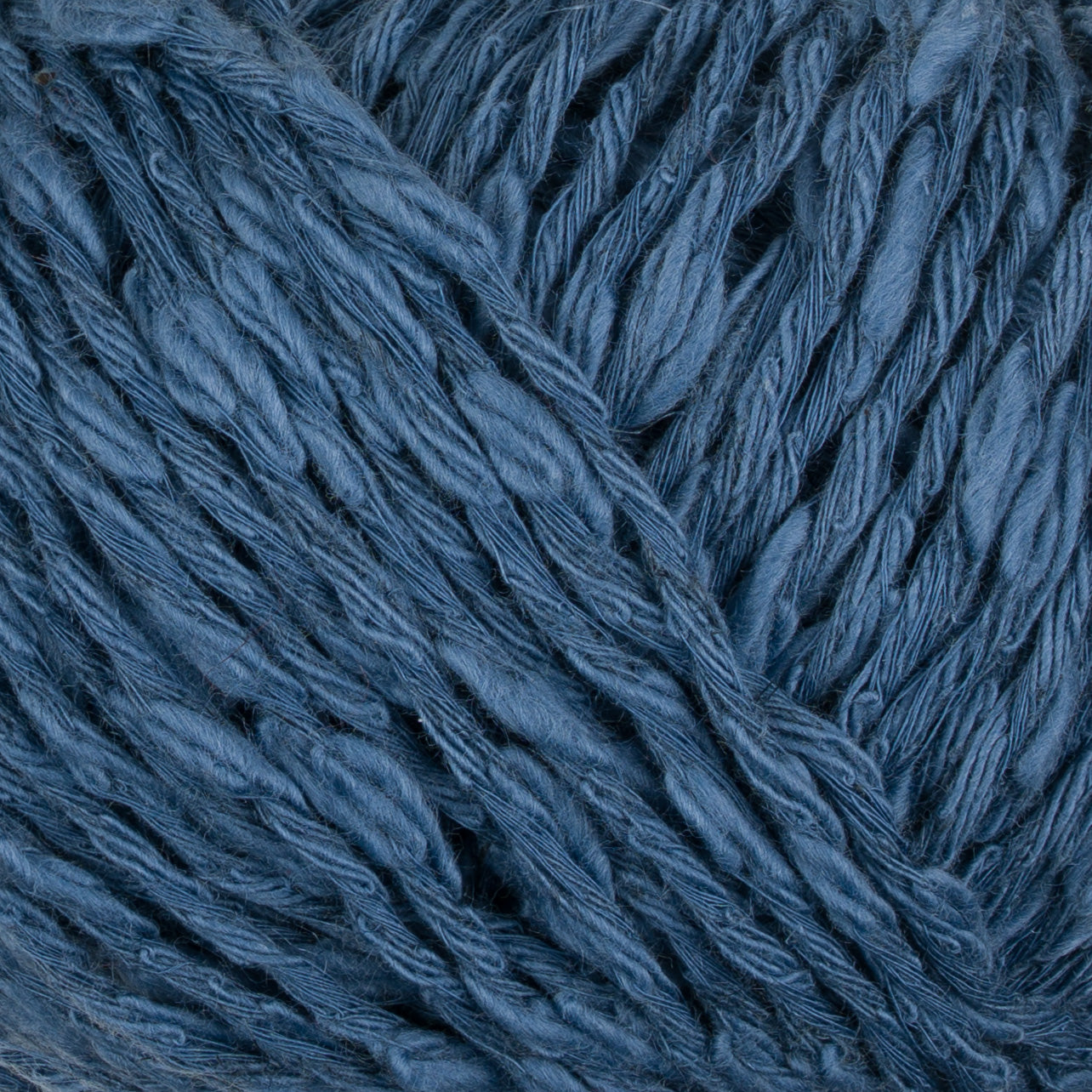 CottonWaves 750 Denim Blue close-up