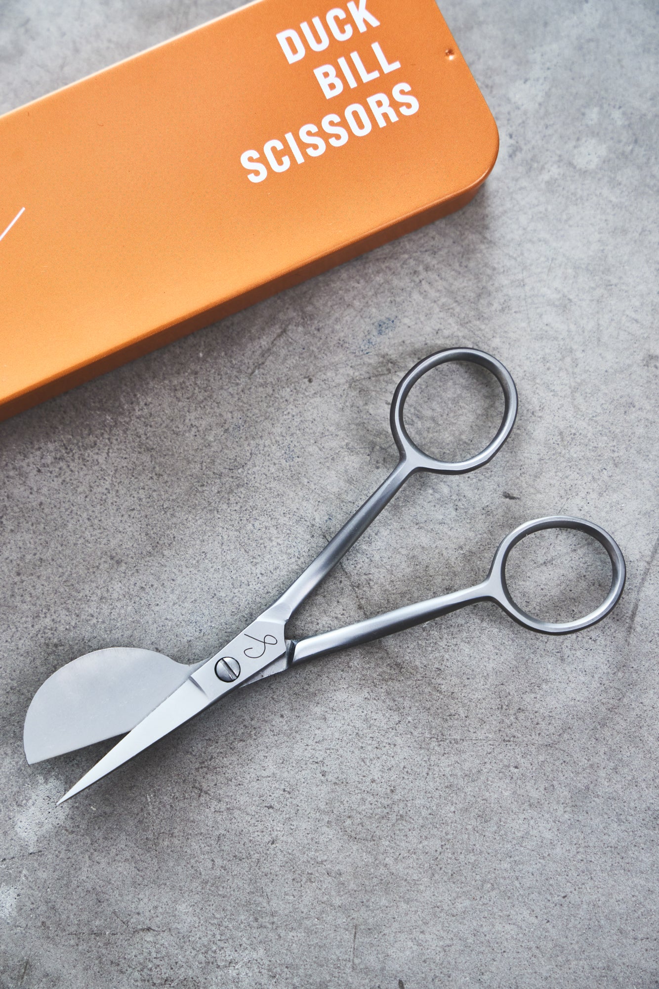 Duckbill Scissors