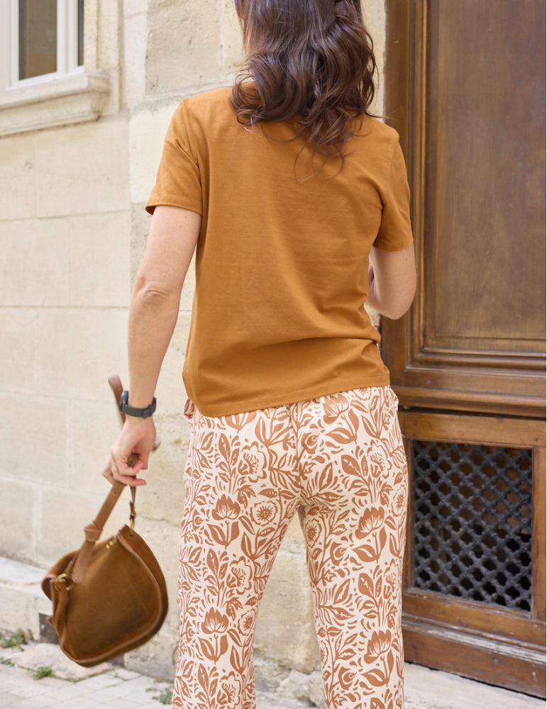 Etincelle trousers sewing pattern by Atelier Scammit