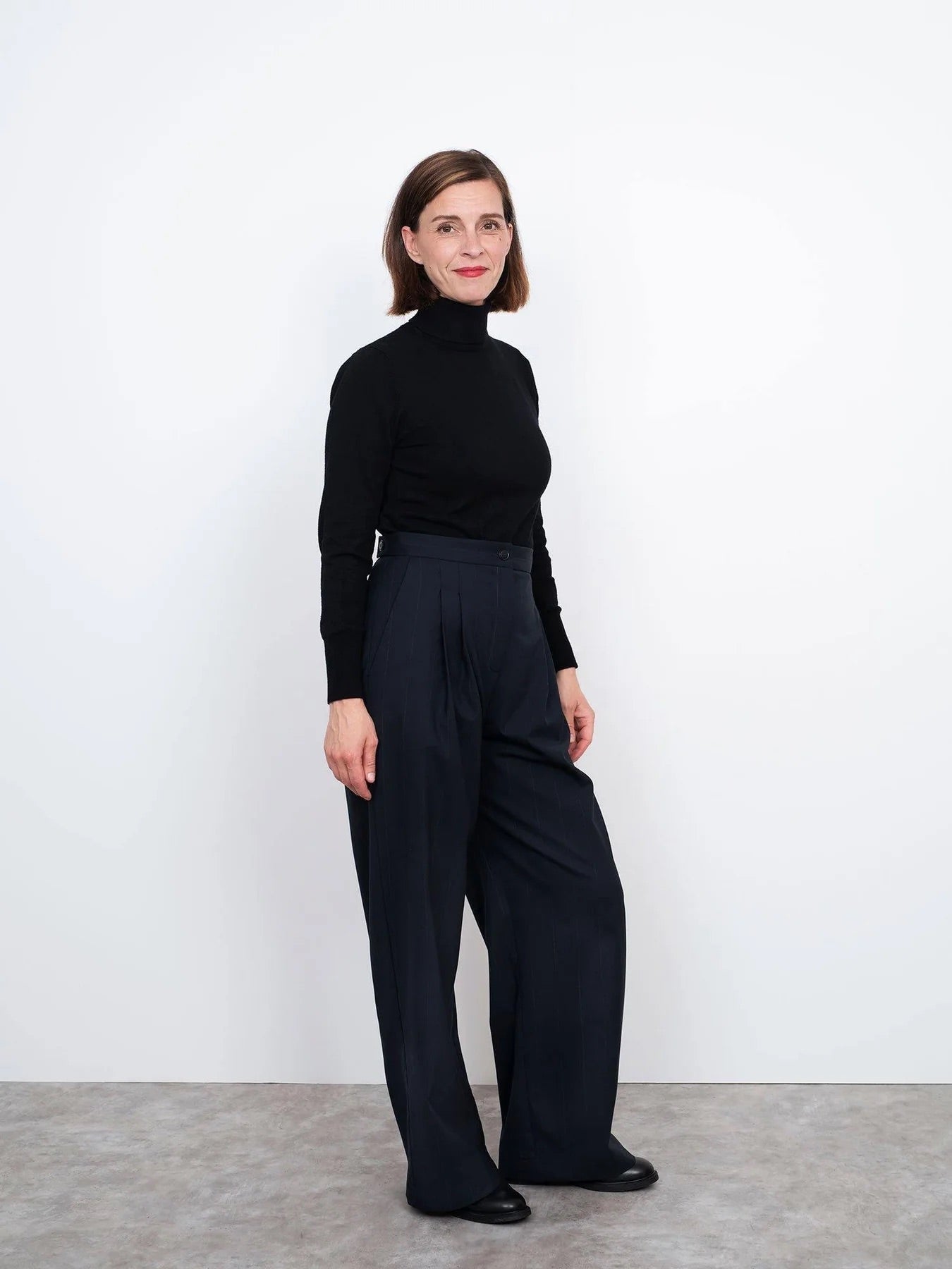 High-waisted Trousers