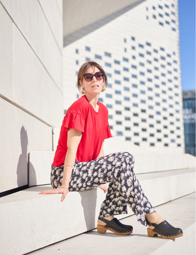 Idole blouse and dress sewing pattern by Atelier Scammit
