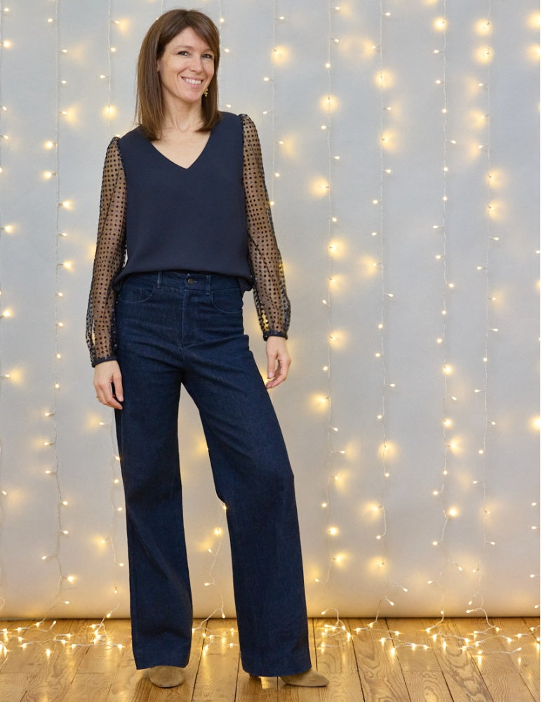 Muse blouse sewing pattern by Atelier Scammit