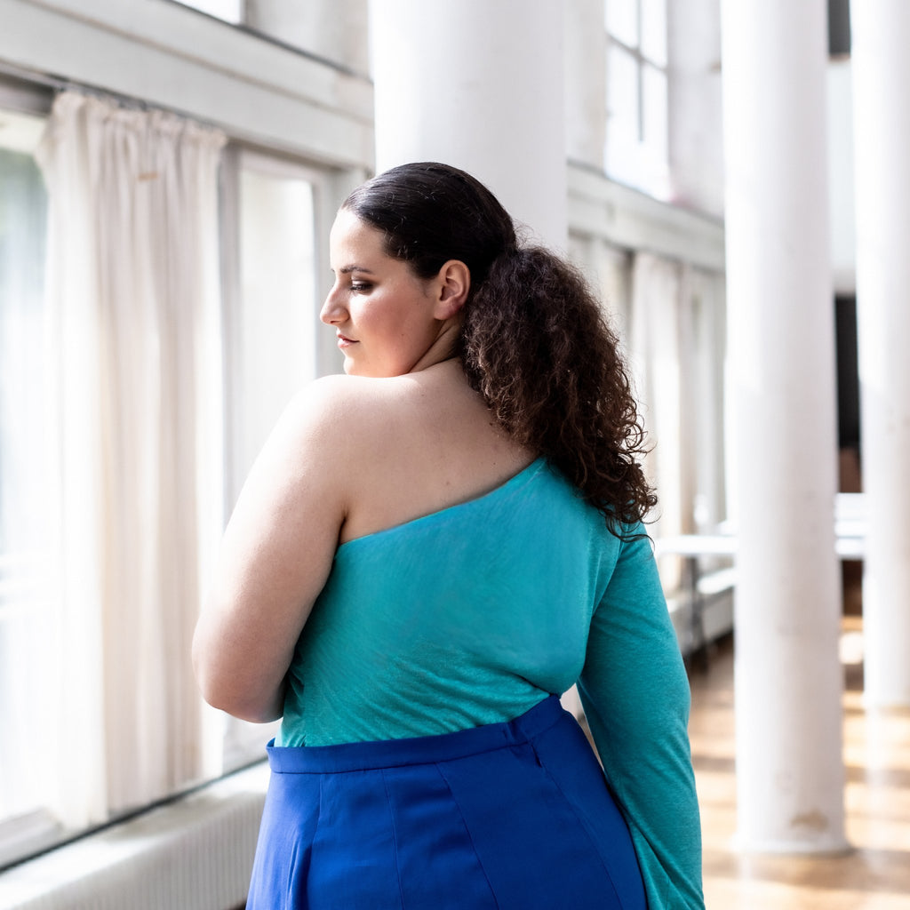 Moriko top and dress sewing pattern by Notches