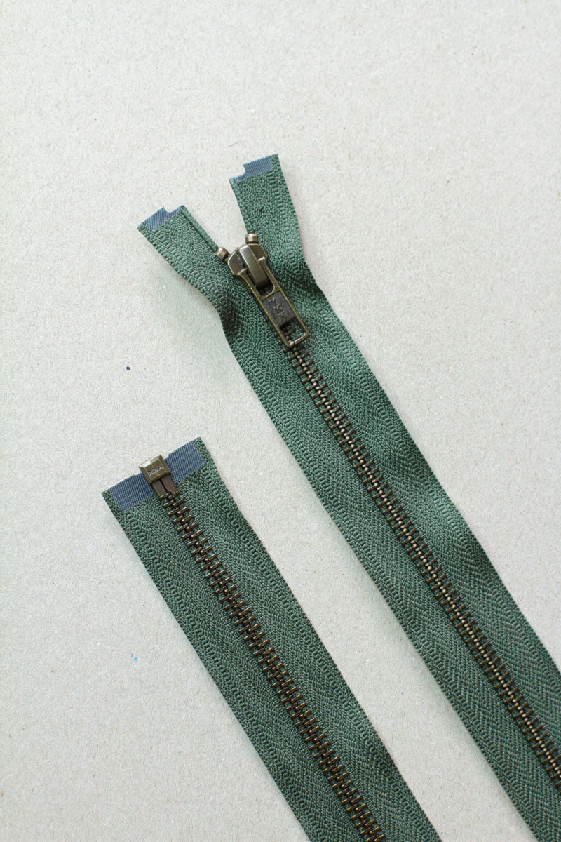 Separating metal zipper - 55 cm