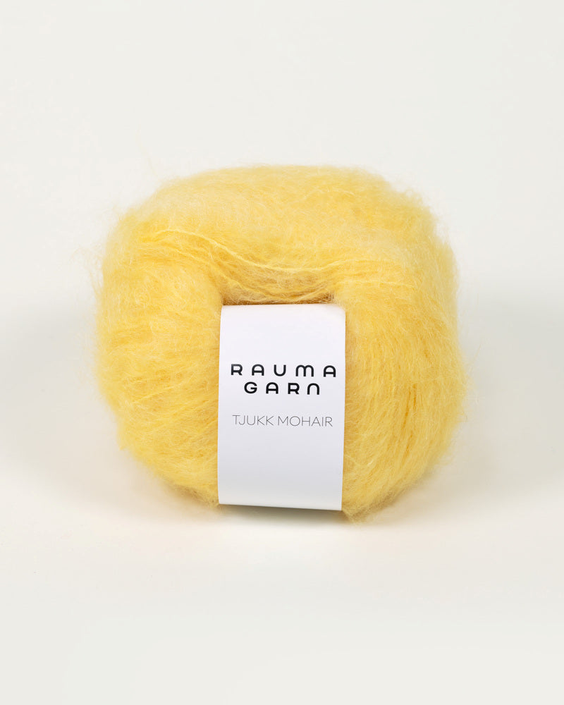 Rauma Tjukk Mohair 022 Sitrongul yarn ball
