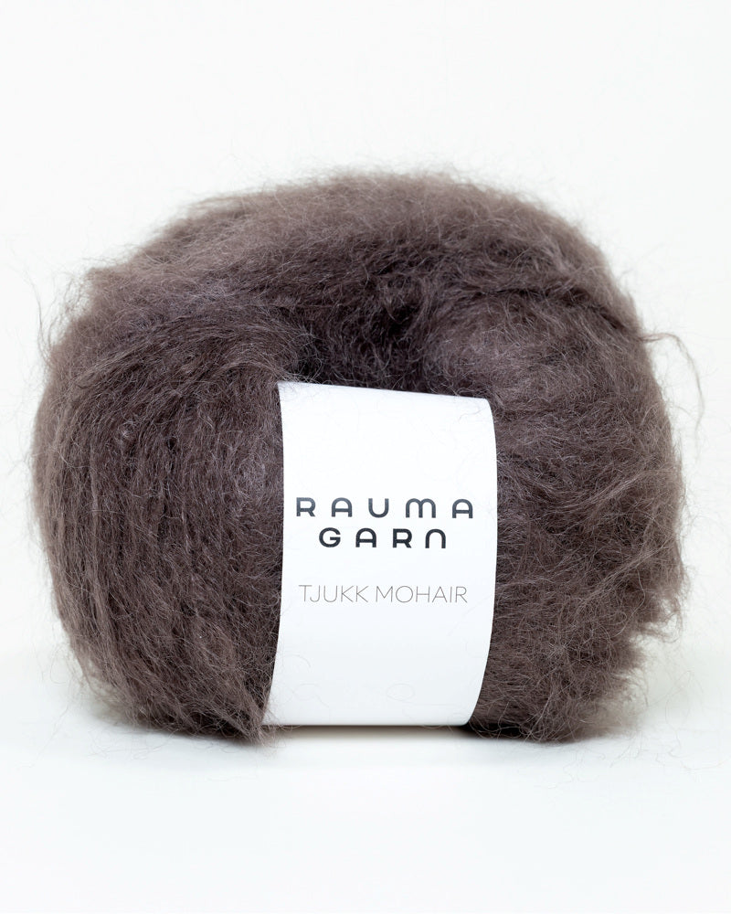 Rauma Tjukk Mohair 080 Brun yarn ball