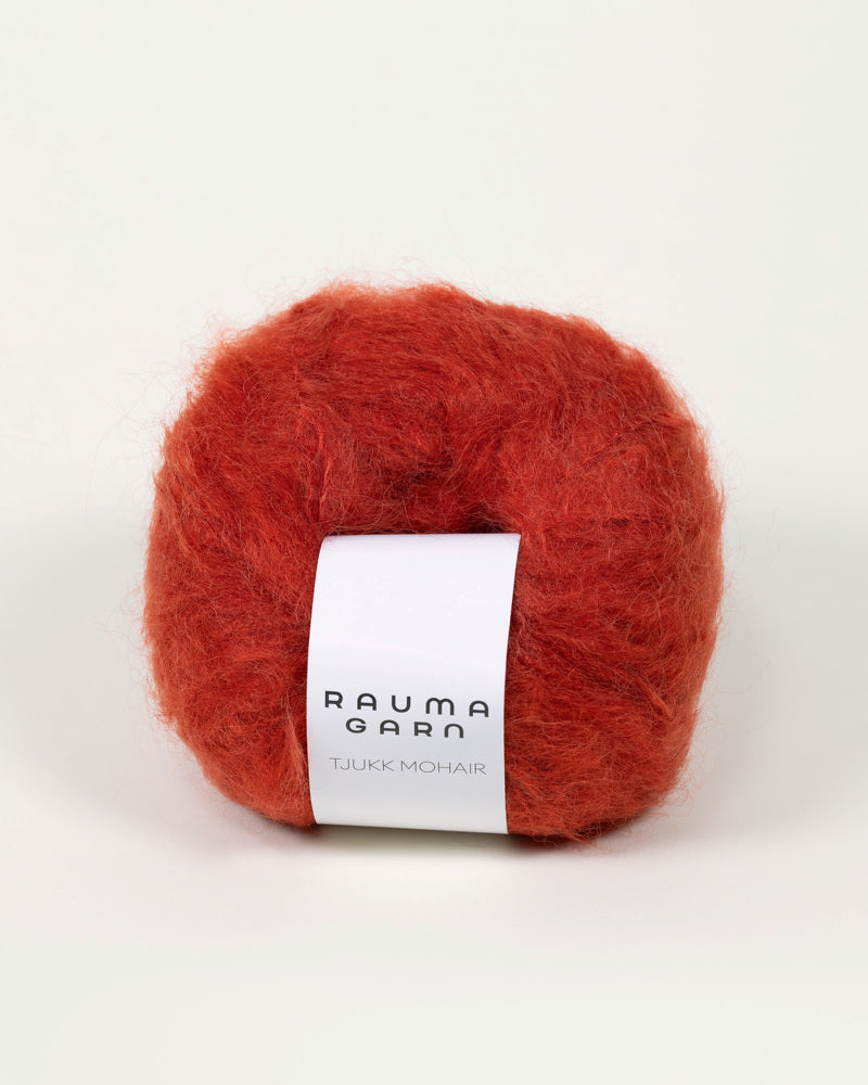 Rauma Tjukk Mohair 174 Kyss yarn ball