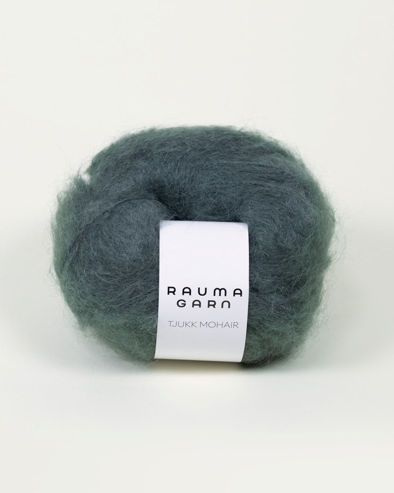 Rauma Tjukk Mohair 243 Vintermose yarn ball