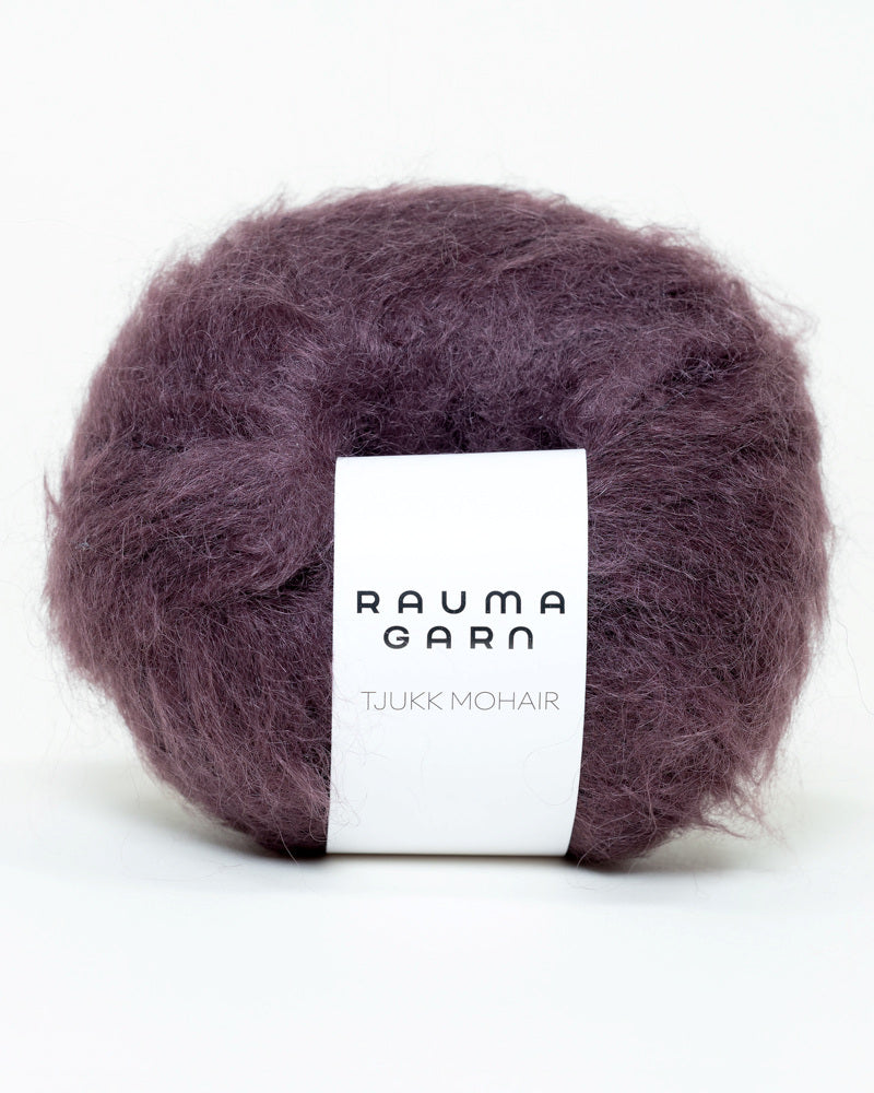 Rauma Tjukk Mohair 366 Burgunder yarn ball